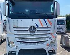 Mercedes-Benz tractor unit Actros 450